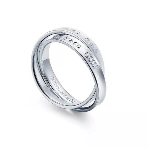 Auth. Tiffany & Co.® 1837® Interlocking Circles Ring in Sterling Silver, Size 6 - Picture 8 of 9